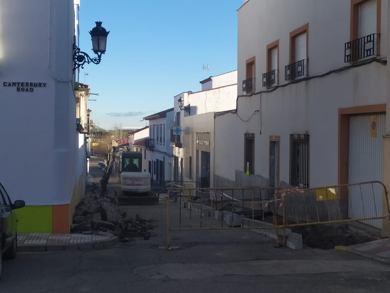 Se Inician Obras De Mejora En La Calle Hernán Cortés