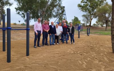 El Ayuntamiento Instala un Parque Biosaludable en la Barriada de Los Cuarteles