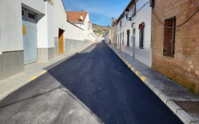 El Ayuntamiento mejora el firme de varias calles de la localidad