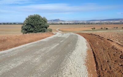 La actuación de mejora en los caminos ‘Doña Rama por las cuestas’ y ‘Del Peñón’ permitirá su reparación y la mejora del firme