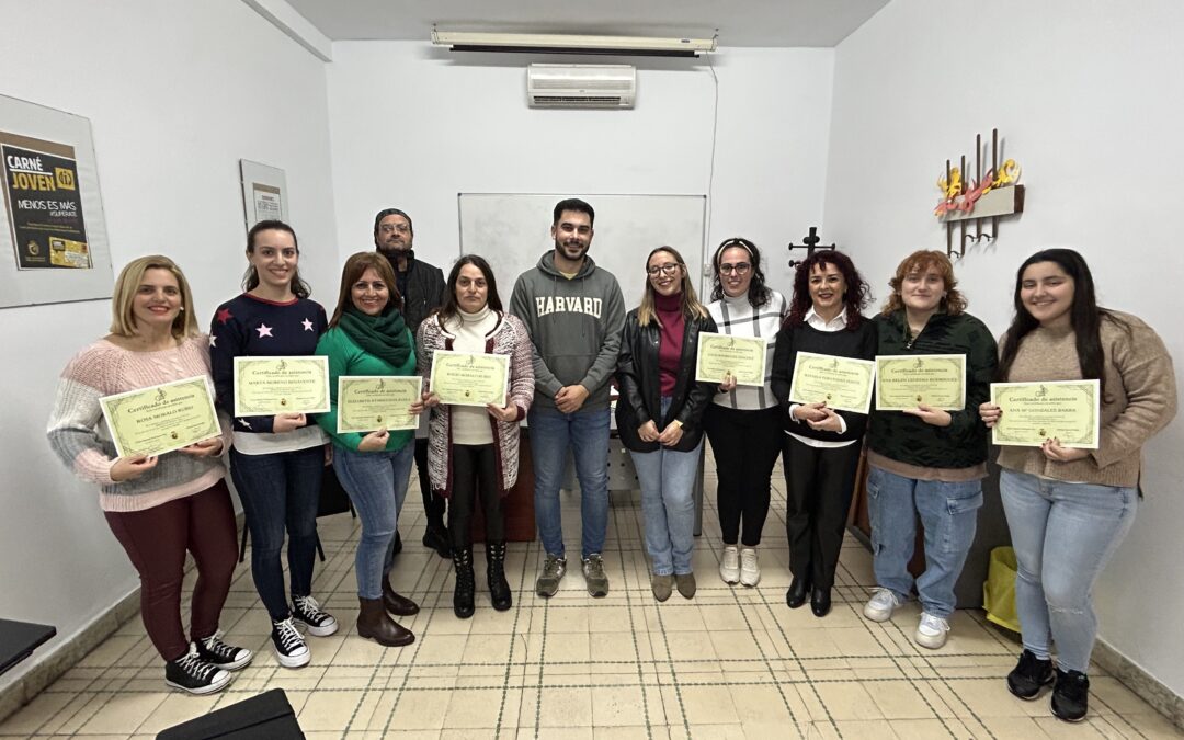 El curso de Lengua de Signos finaliza con una quincena de participantes
