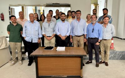 El alcalde de Peñarroya-Pueblonuevo firma el acta de inicio de las obras de terminación del edificio del Ayuntamiento