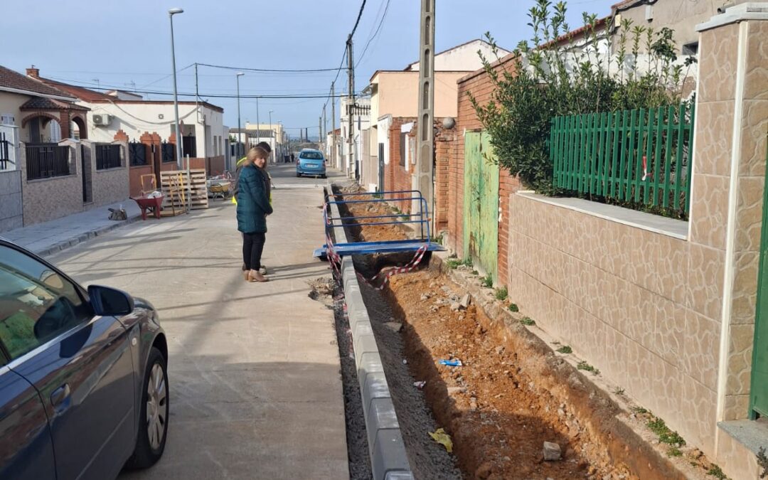 Avanzan las obras de mejora en la calle San Miguel